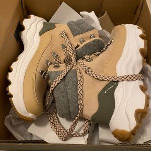 Sorel Kinetic Breakthrough conquest WP